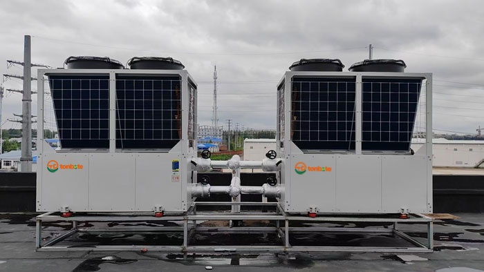 O início verde do período 15-15: Bombas de calor de fonte dupla contribuem para a construção de parques/fábricas com zero carbono O início verde do período 15-15: Bombas de calor de fonte dupla contribuem para a construção de parques/fábricas com zero carbono